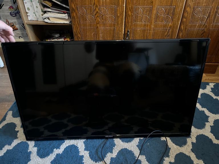 Bush 40" Full HD LED Smart TV