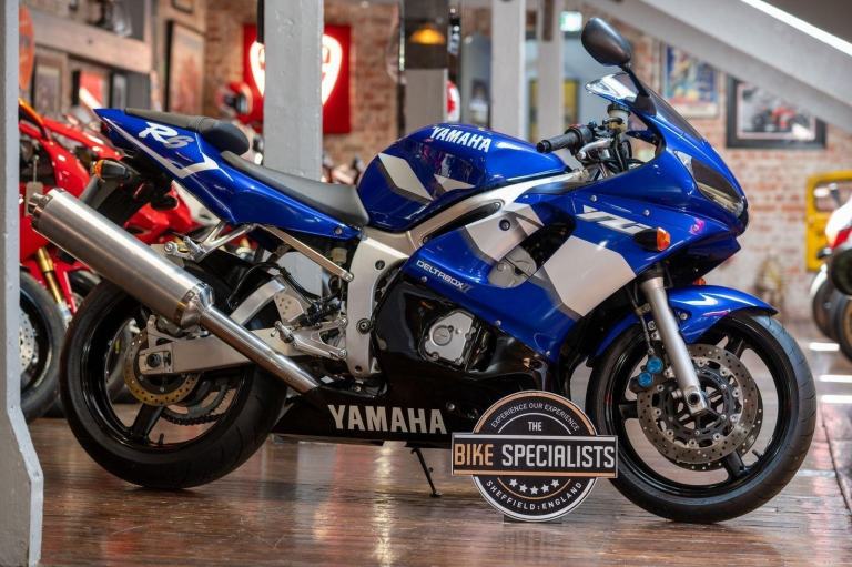 Yamaha R6 *Only 2,714 From New - One Owner*
