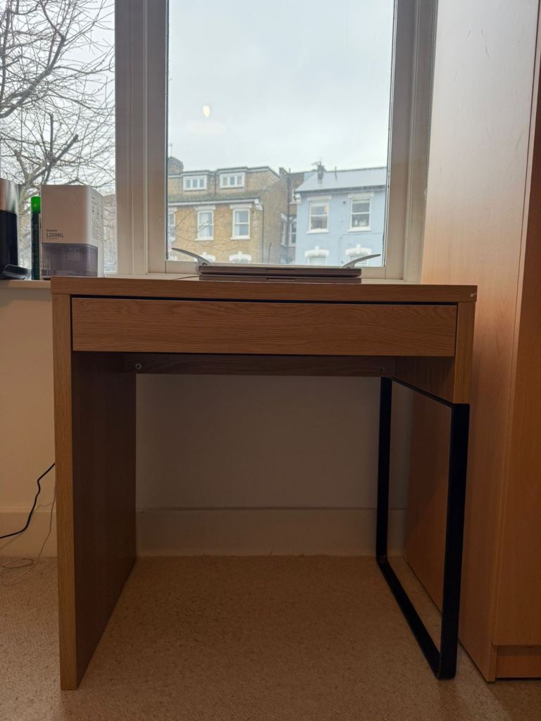 Desk for collection