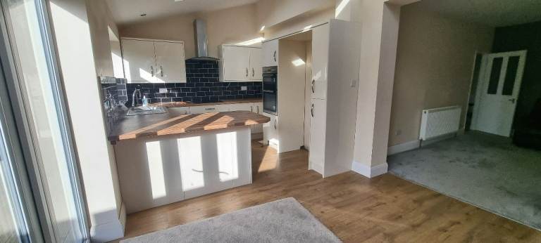 Double rooms in Dagenham Heathway 