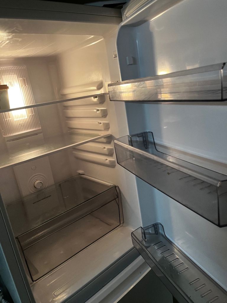 image for 60/40 fridge freezer 