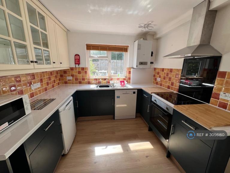5 bedroom house in Park Road, Exeter, EX1 (5 bed) (#3056160)