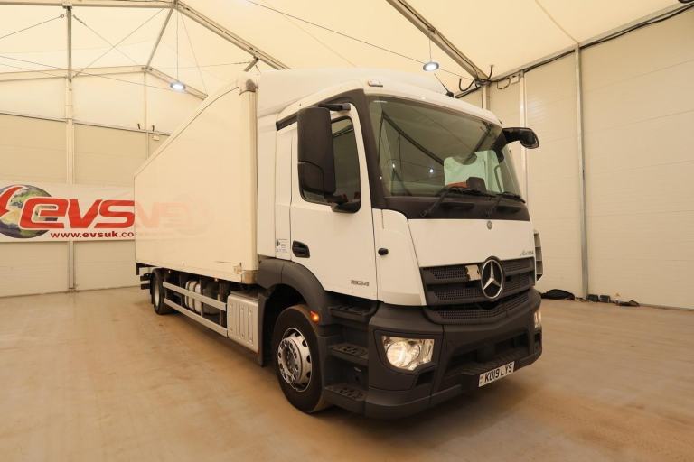 2019 (19 PLATE) Mercedes Benz Antos 1824 4x2 Euro 6 Refrigerated