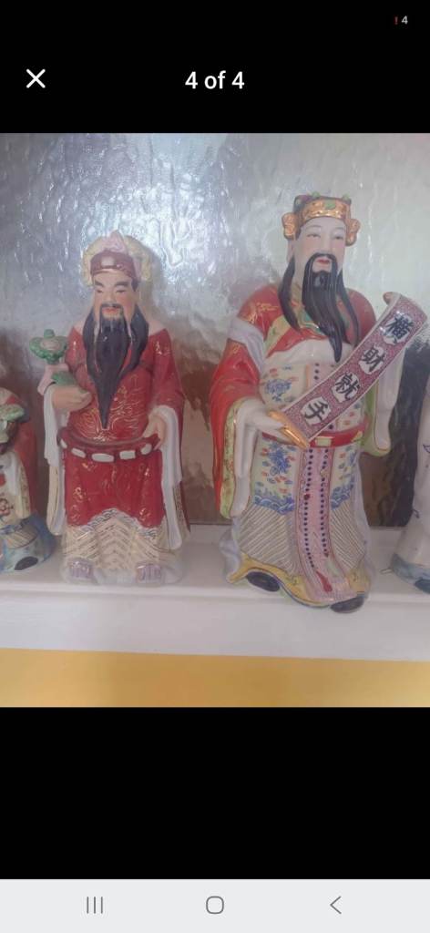 Set of 6 Vintage Chinese Ceramic Figurines – Good Condition
