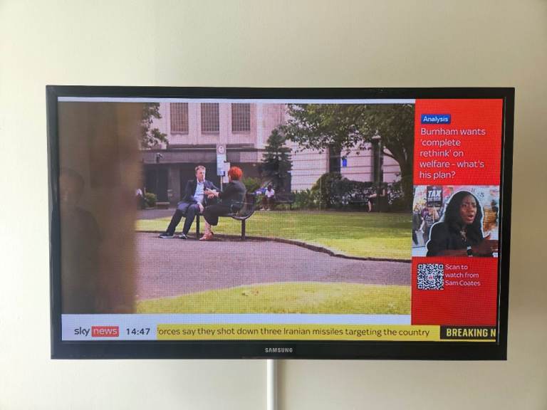 Samsung 50-inch Plasma TV PS51D450A2WXU – Good Condition