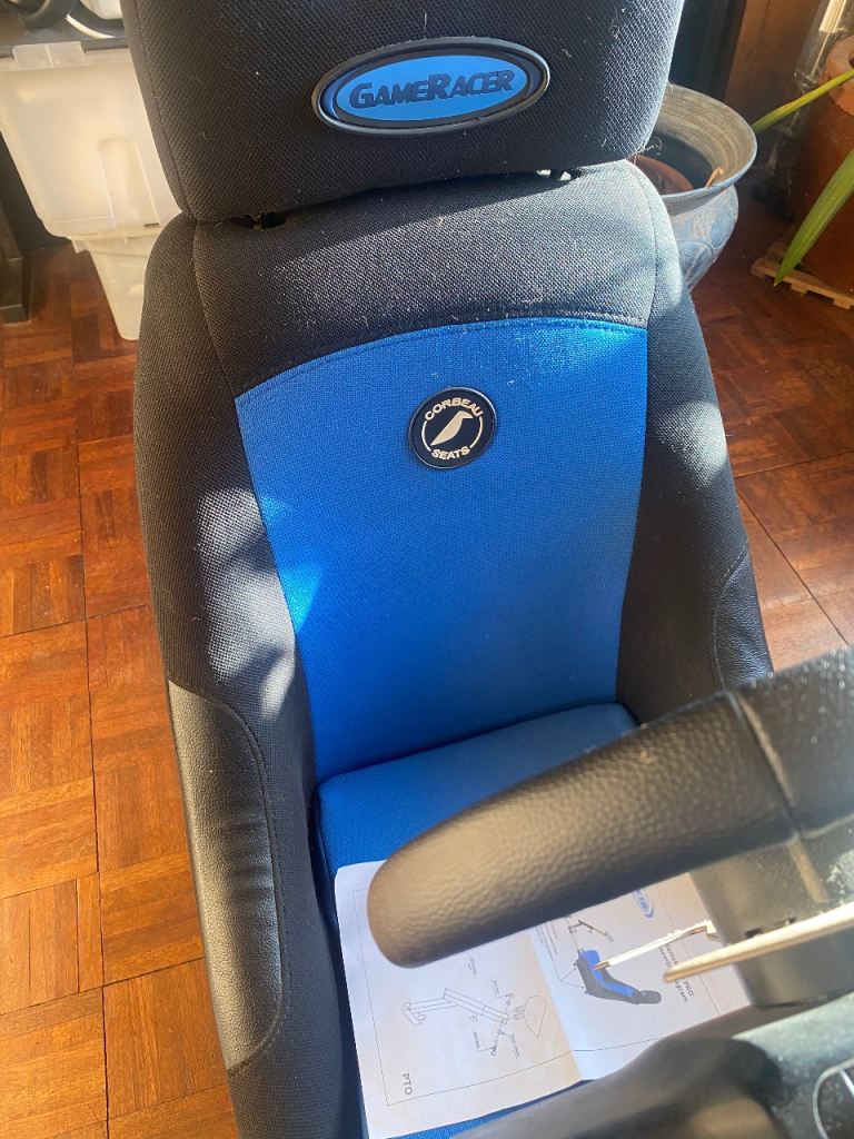 Game Racer seat and stand