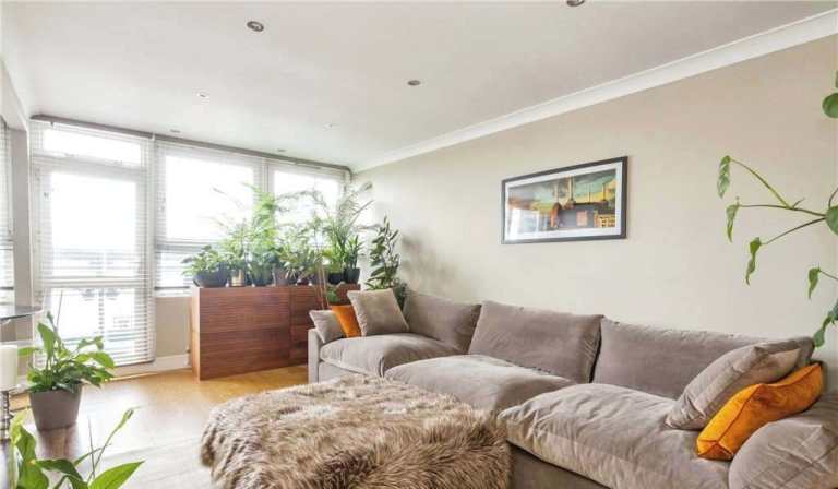 Gorgeous 1 bedroom flat in Battersea ( January to June ) 