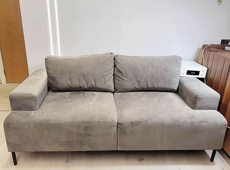 Comfortable 2-Seater Fabric Sofa – Hardly Used – Dundee