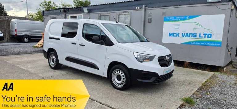 2023 Vauxhall Combo 2300 1.5 Turbo D 100ps H1 Prime Crew Van PANEL VAN DIESEL Manual