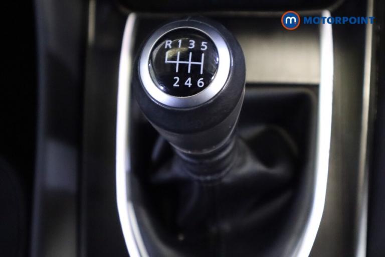 2022 Nissan Qashqai 1.3 DiG-T MH N-Connecta 5dr SUV Petrol Manual