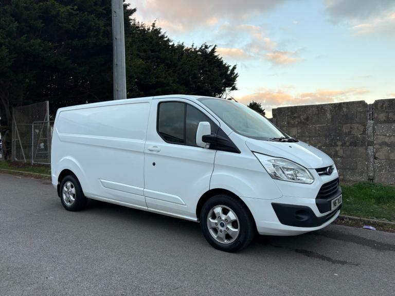 2018 Ford Transit Custom 2.0 TDCi 130ps Limited L2 2018-67 PANEL VAN Diesel Manual