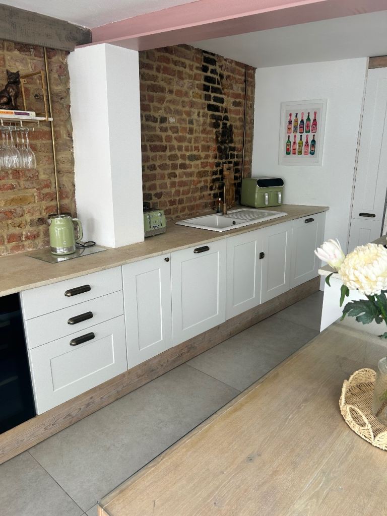 Reliable House Cleaner in SE London – £18/hr – DBS-Checked & Insured