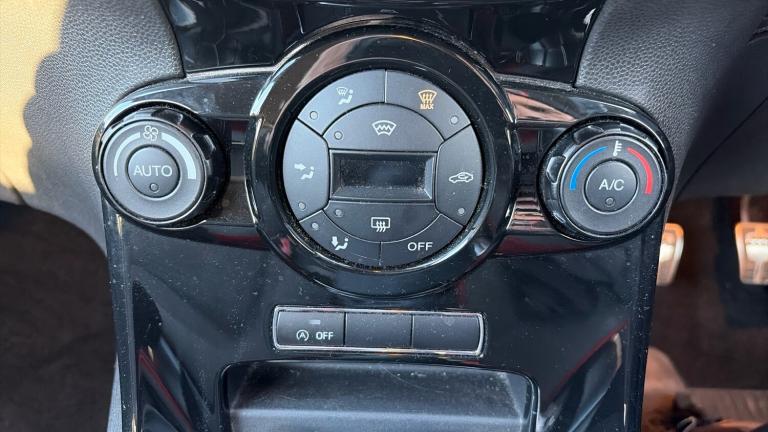 2016 Ford Fiesta 1.0 EcoBoost 140 Zetec S Black 3dr Petrol Hatchback Hatchback Petrol Manual