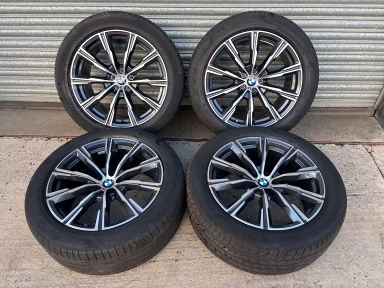 BMW X5 G05 20” alloy wheels / tyres 