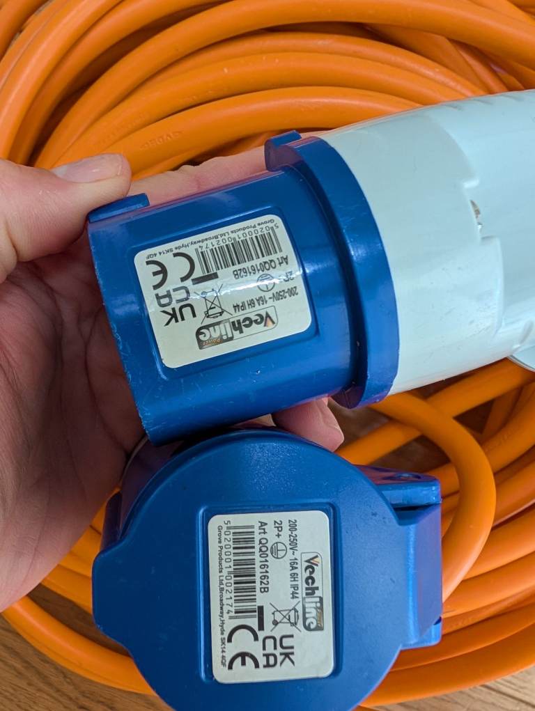 Electric Hook up cable 25m 