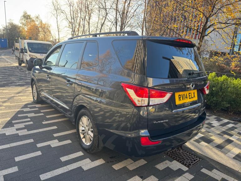 2014 SSANGYONG RODIUS TURISMO 2.0 E-XDI T-TRONIC AUTOMATIC 4WD 7 SEATER 5dr GREY