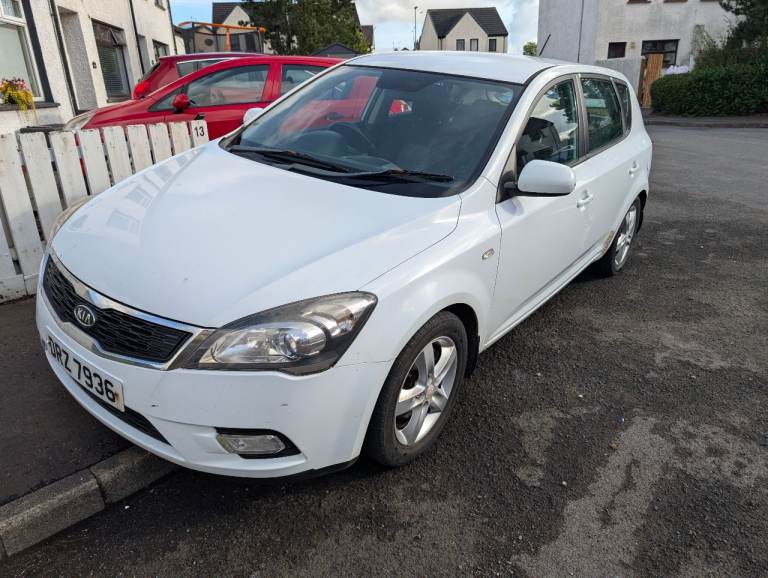 Kia, CEED, Hatchback, 2012, Manual, 1582 (cc), 5 doors