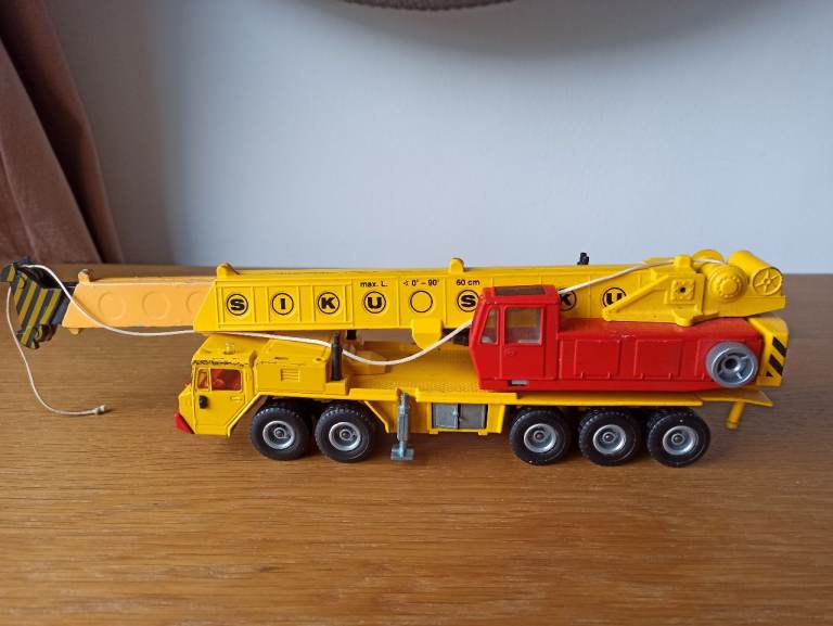 Siku Faun Hydraulic Mobile Crane Diecast Model