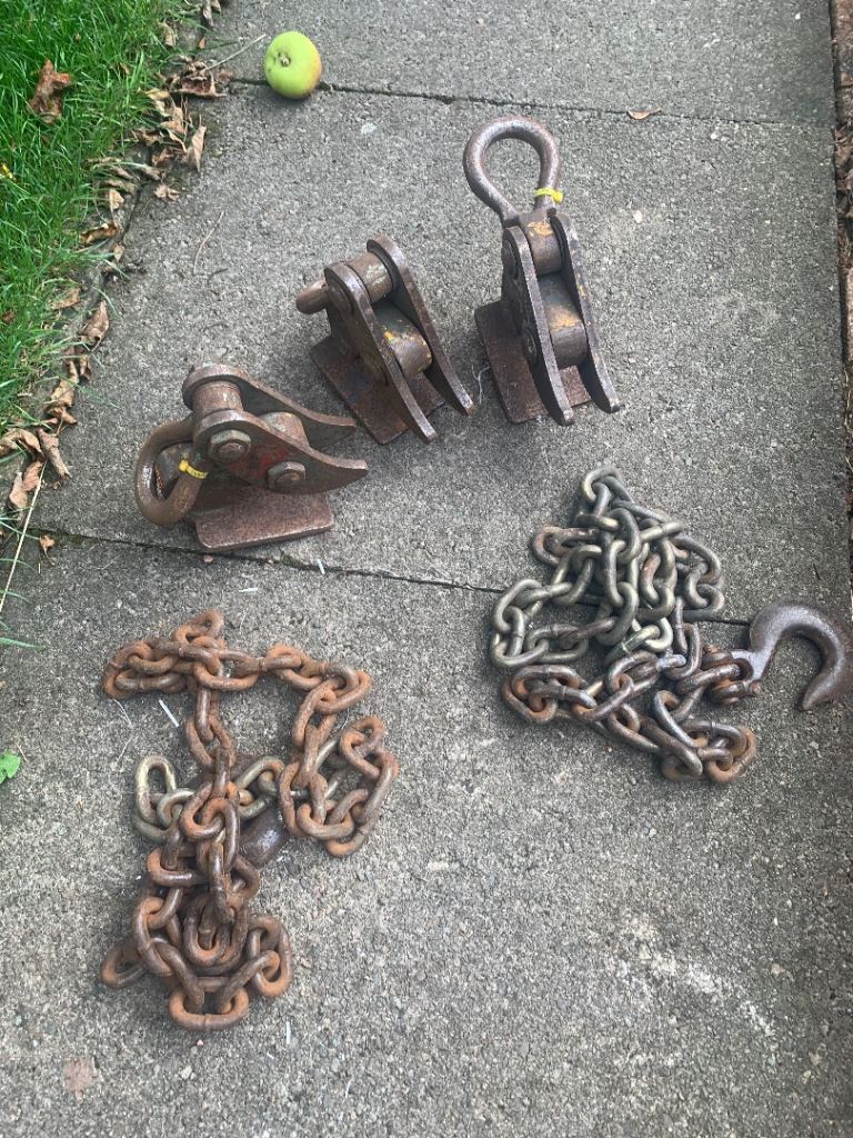 Plate lifting clamps– Fair Condition