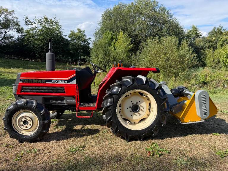 YANMAR FX28D 4WD Compact Tractor & New RAPTOR X 6FT Flail Mower, 28HP * 1305 Hours ** Power Steering
