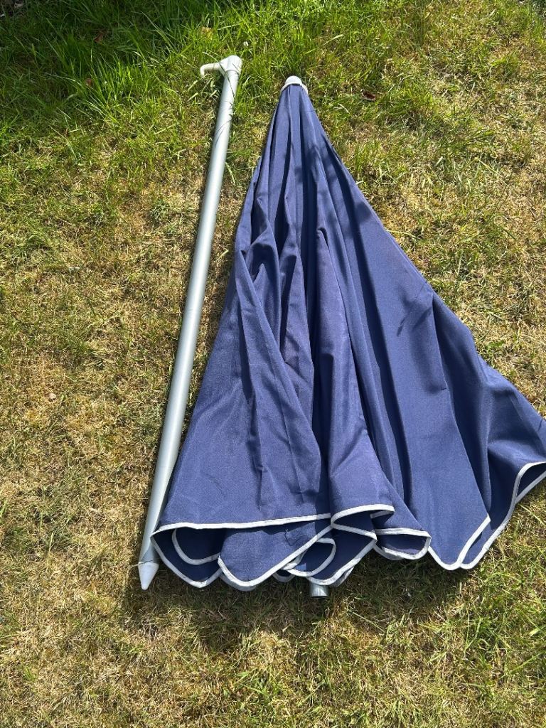 Tilting Garden Umbrella (Parasoll)
