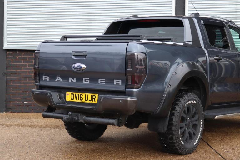 Ford Ranger 3.2 TDCi Wildtrak Auto - RAPTOR LOOKS 