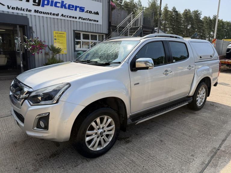 2020 Isuzu D-Max Utah Double Cab Pick Up Silver Truckman Navara Hilux