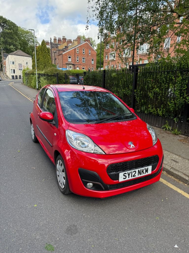 2012 Peugeot 107 . 35000 Miles • 11 Months Mot ( like Citroen c1 • Toyota Aygo 108 )