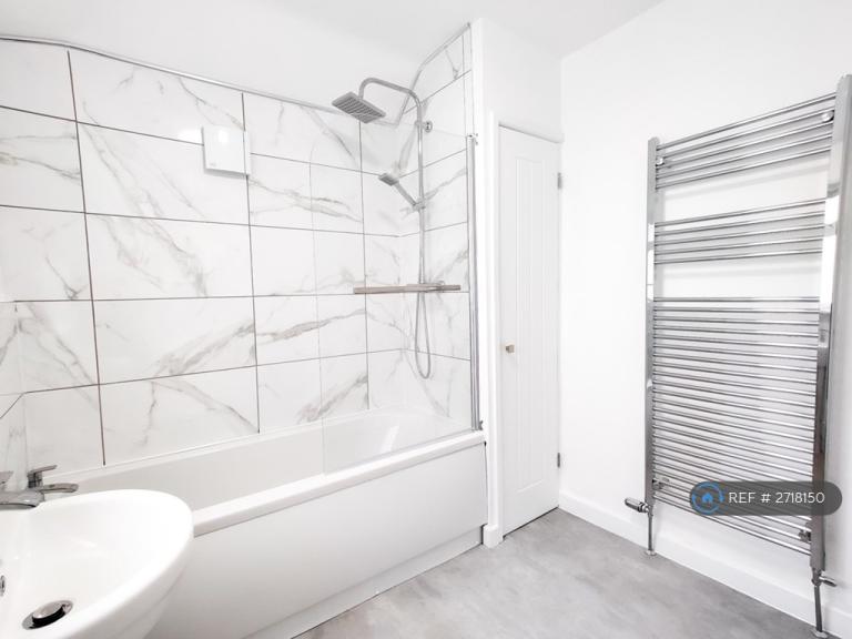 3 bedroom house in Allendale Crescent, Penshaw, Houghton Le Spring, DH4 (3 bed) (#2718150)