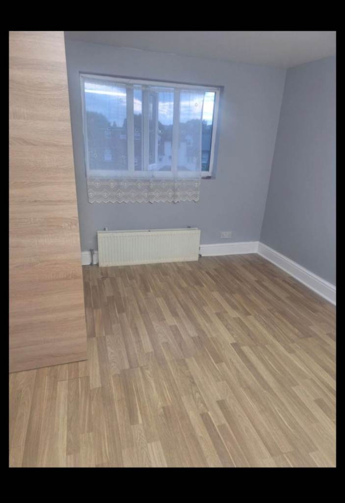 MASSIVE DOUBLE BEDROOM WALTHAMSTOW PRIME AREA ALL BILL ARE INCLUDED NO EXTRA COST
