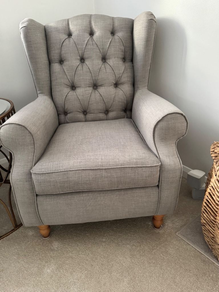 NEXT  Armchair