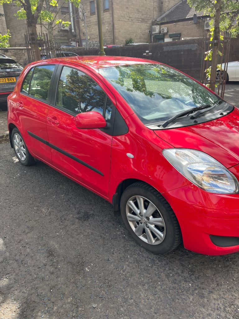 Toyota, YARIS, Hatchback, 2009, Manual, low Milage 1329 (cc), 5 doors