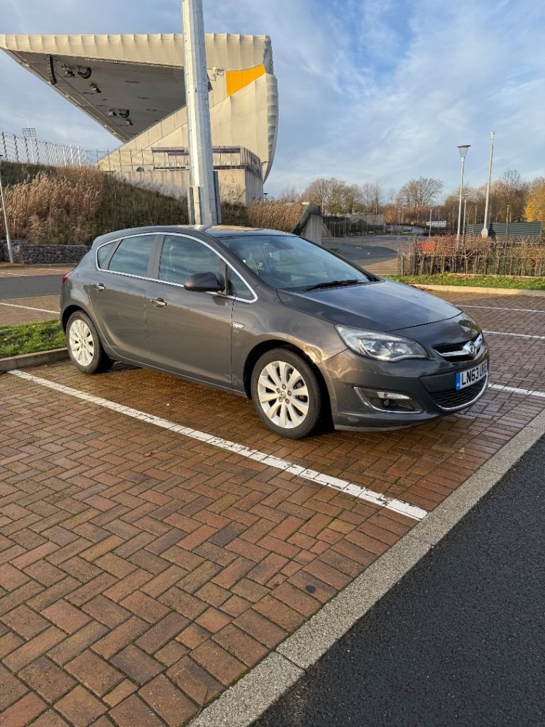 Vauxhall, ASTRA, Hatchback, 2013, Other, 1598 (cc), 5 doors
