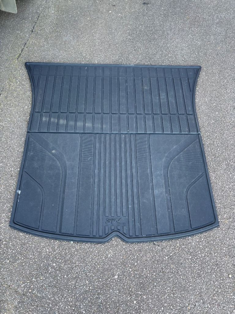 >2025 Tesla Model Y boot and frunk liners/mats