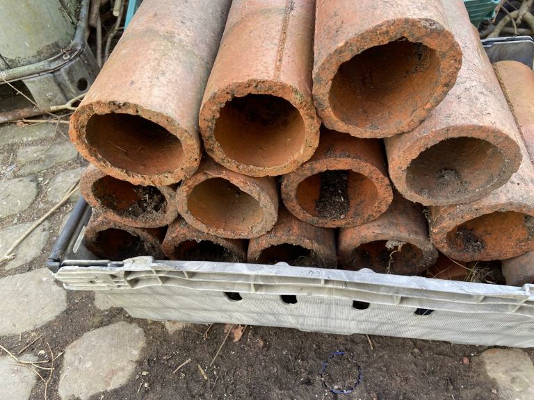 Clay pipes 