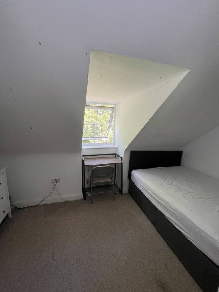 Room for Rent / Bham city centre 