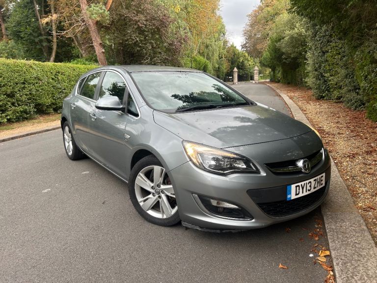 Vauxhall, ASTRA, Hatchback, 2014, Manual, 1398 (cc), 5 doors