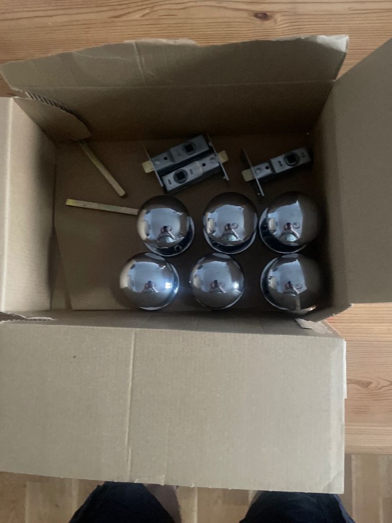 6 Chrome Door Knobs with 3 Latches – Six Sets, Brand New