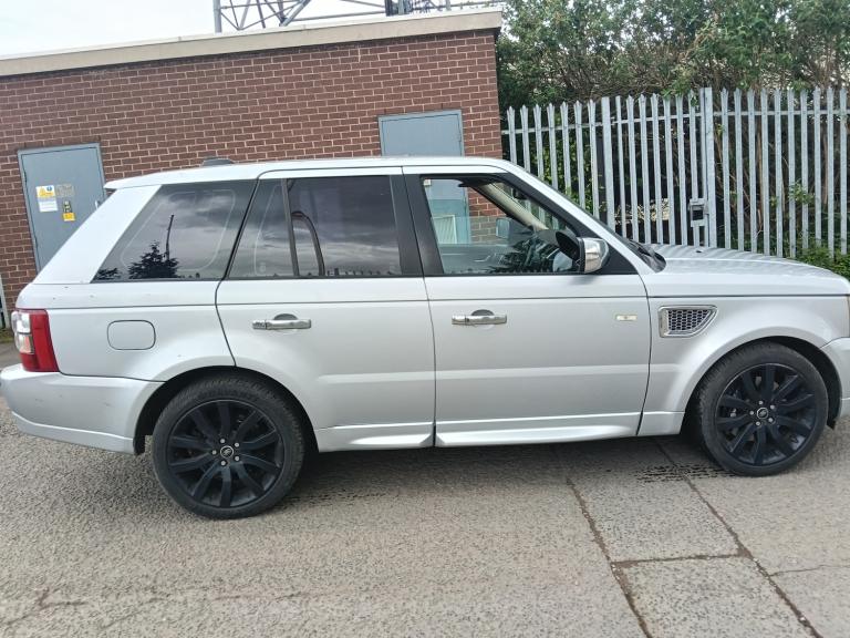2006 Land Rover Range Rover Sport 4.4 V8 HSE 5dr Auto TAX FOR YEAR £445 ESTATE Petrol Automatic