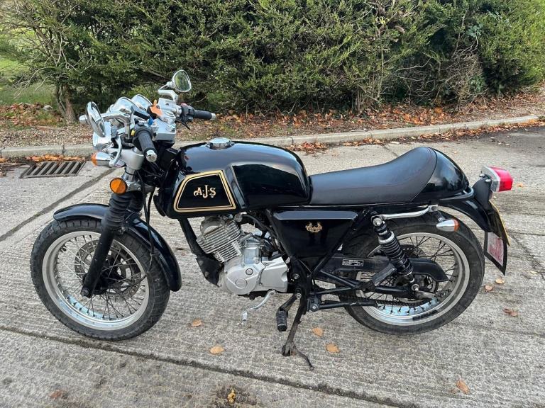 2016 66 AJS CADWELL 125 LEARNER RETRO CLUBMAN CAFE RACER 125cc BLACK NEW MOT 