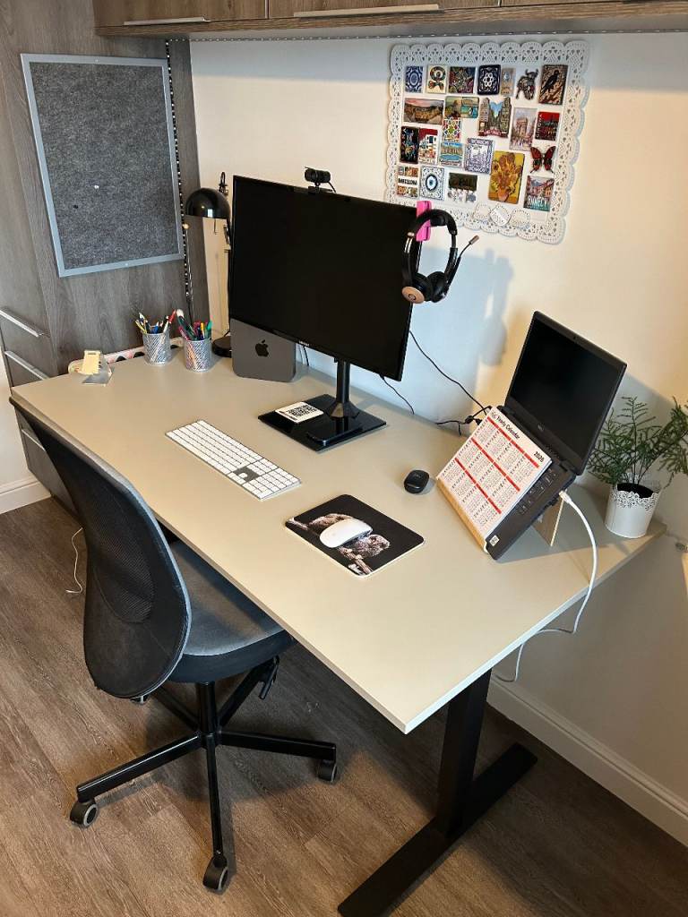 Ikea Trotten Adjustable Standing Office Desk