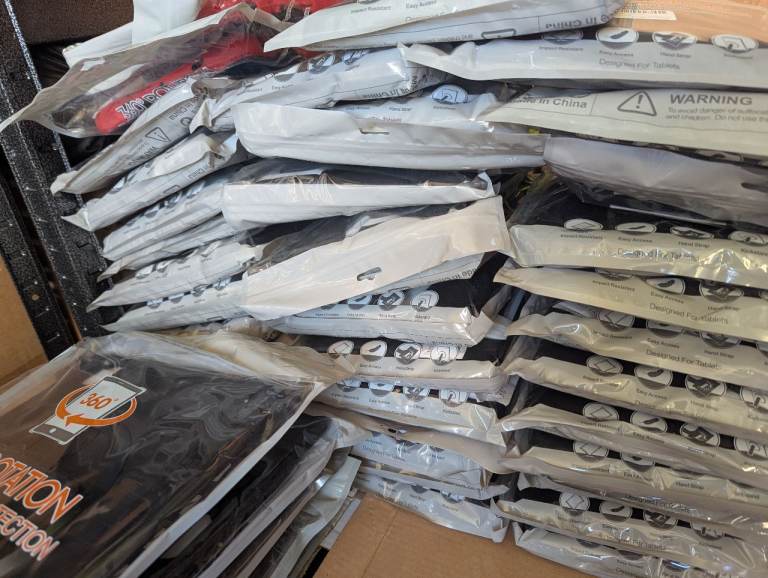 Tablet Case Clearance Job Lot – 78 Cases – Samsung Galaxy & iPad – £250