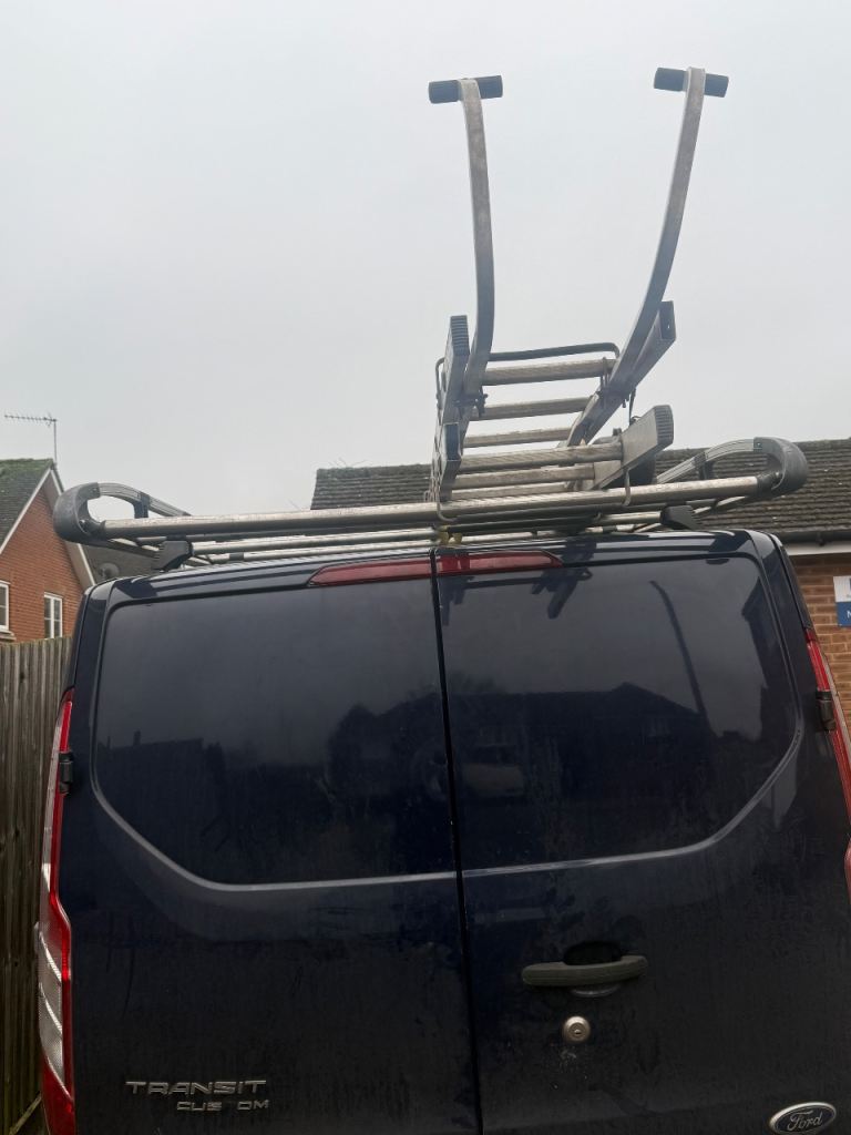 Rhino roof rack 