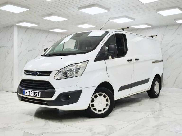 2016 Ford Transit Custom 2.0 TDCi 270 Trend Panel Van 5dr Diesel Manual L1 H1 (163 g/km, 104 bhp)...