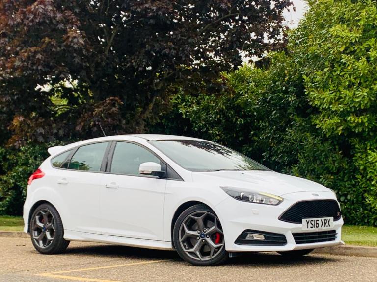 2016 Ford Focus 2.0 TDCi ST-3 Euro 6 (s/s) 5dr HATCHBACK Diesel Manual