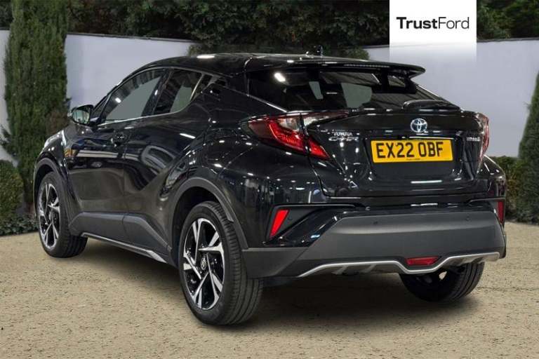 2022 Toyota C-HR 1.8 VVT-h GPF Design SUV 5dr Petrol Hybrid CVT Euro 6 (s/s) (122 ps) Automa SUV ...