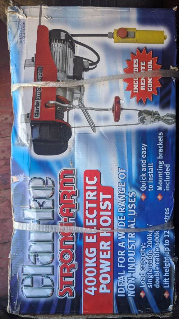 Clarke strong-arm 400kg power hoist. 