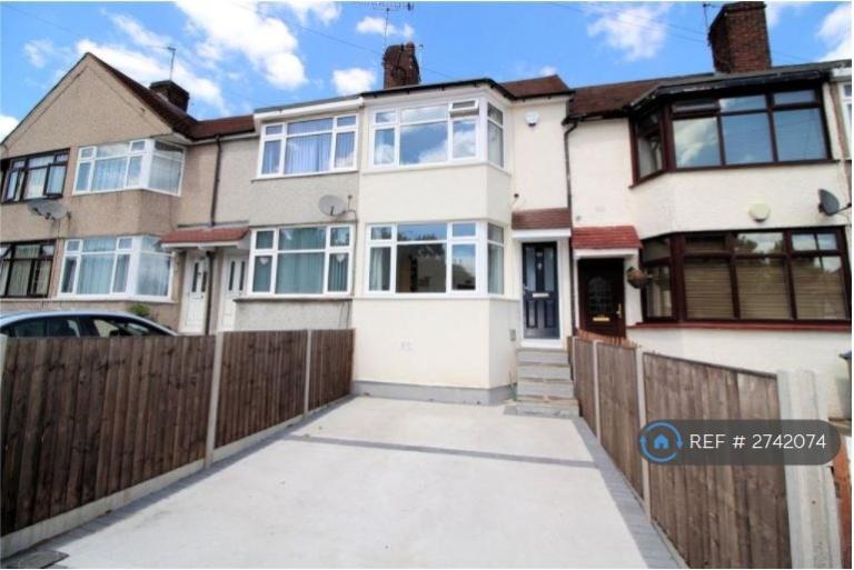2 bedroom house in Eversley Avenue, Bexleyheath, DA7 (2 bed) (#2742074)
