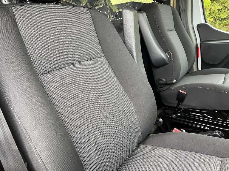 2021 Renault Master ZE 56KW FWD 3T1 L2 H2 ED MESS CREW CAB Unlisted Electric PANEL VAN Electric M...