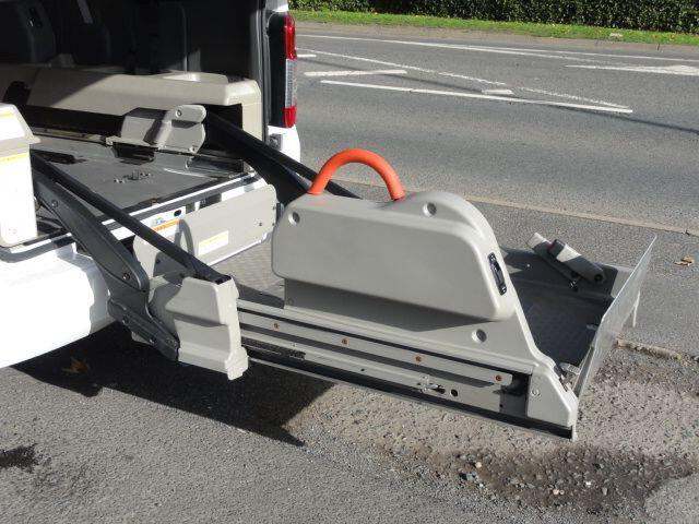  Nissan Urvan NV350 DUAL WHEELCHAIR CARRIER OR CAMPER Petrol Automatic